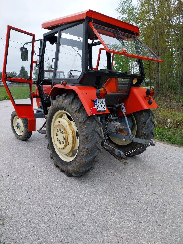 Ursus c 330 ładną kabinom nowe opony 4/c330m/3512/2812