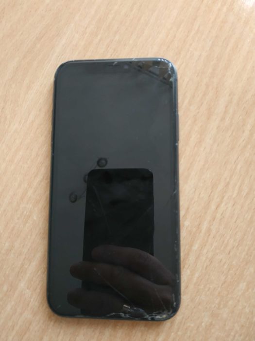 iPhone 11 на запчастини