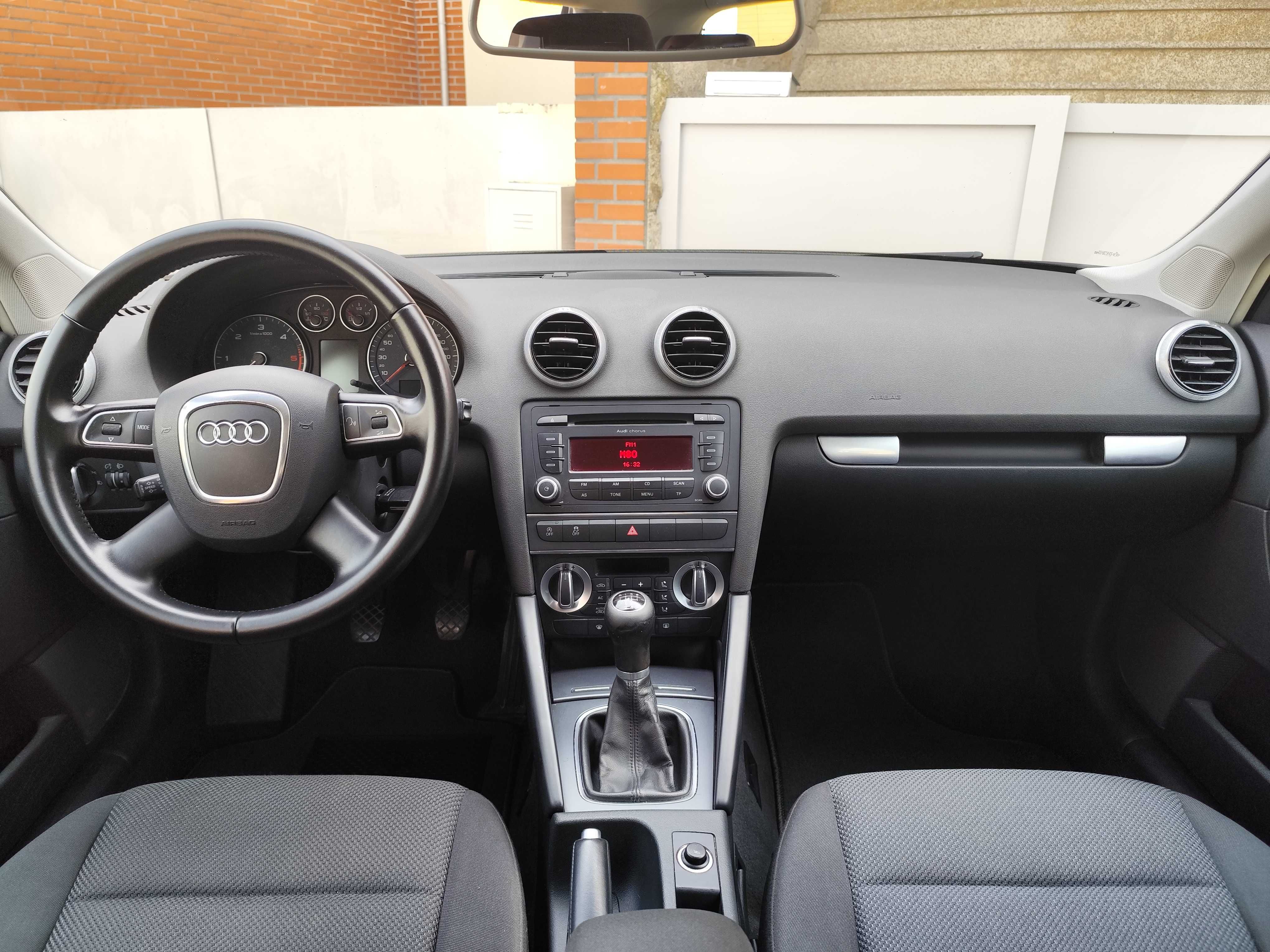 Audi A3 Sportback 1.6 Tdi - 150 Mil Km - Revisão Feita - Aceito Retoma