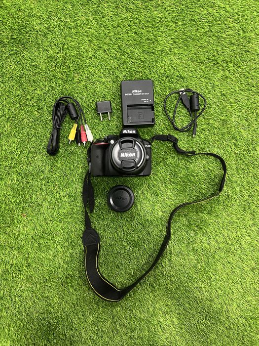 Nikon D5300 como nova