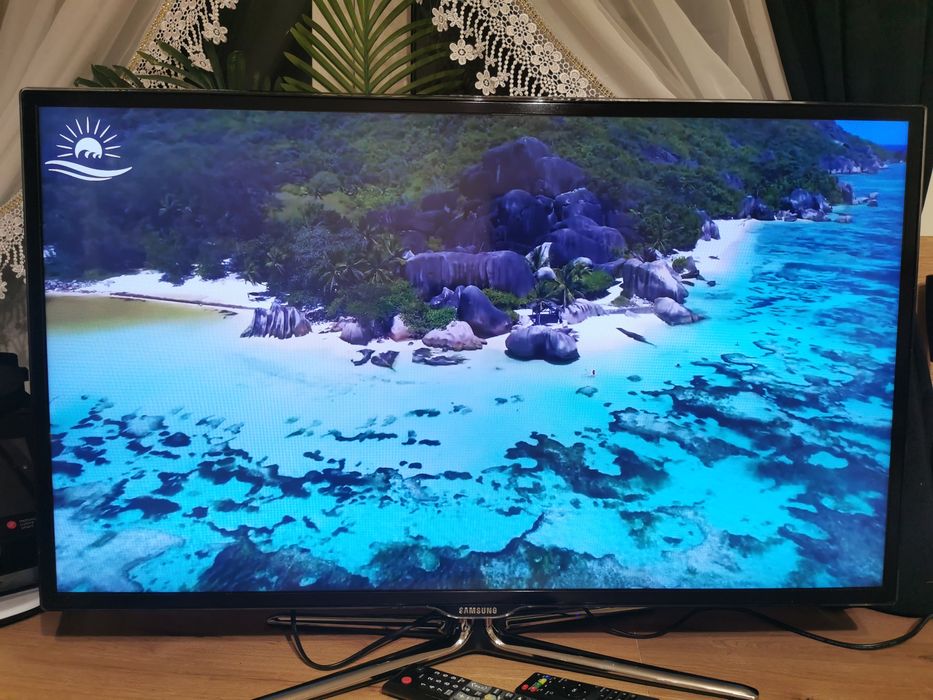 TV Samsung LED 40 cali Smart tv Netflix