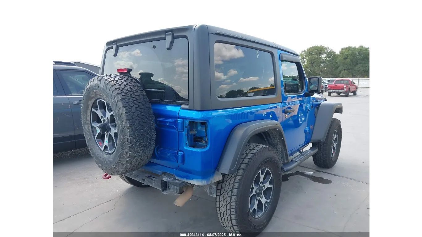 Jeep Wrangler RUBICON 2019 / NISKA AKCYZA / Mała szkoda tyłu pojazdu