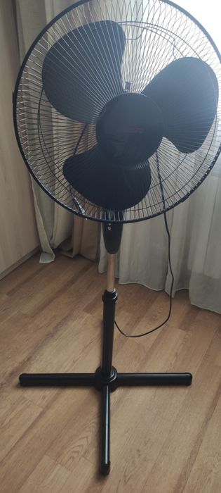 Вентилятор ARDESTO FN-R1608CB Підлоговий