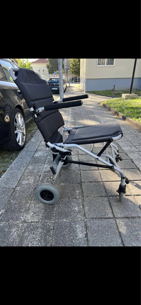 Cadeira rodas portatil