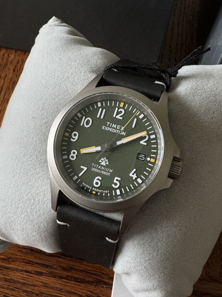 Zegarek Timex Expedition TW2W78100 – Nowy, Tytanowy Field Watch