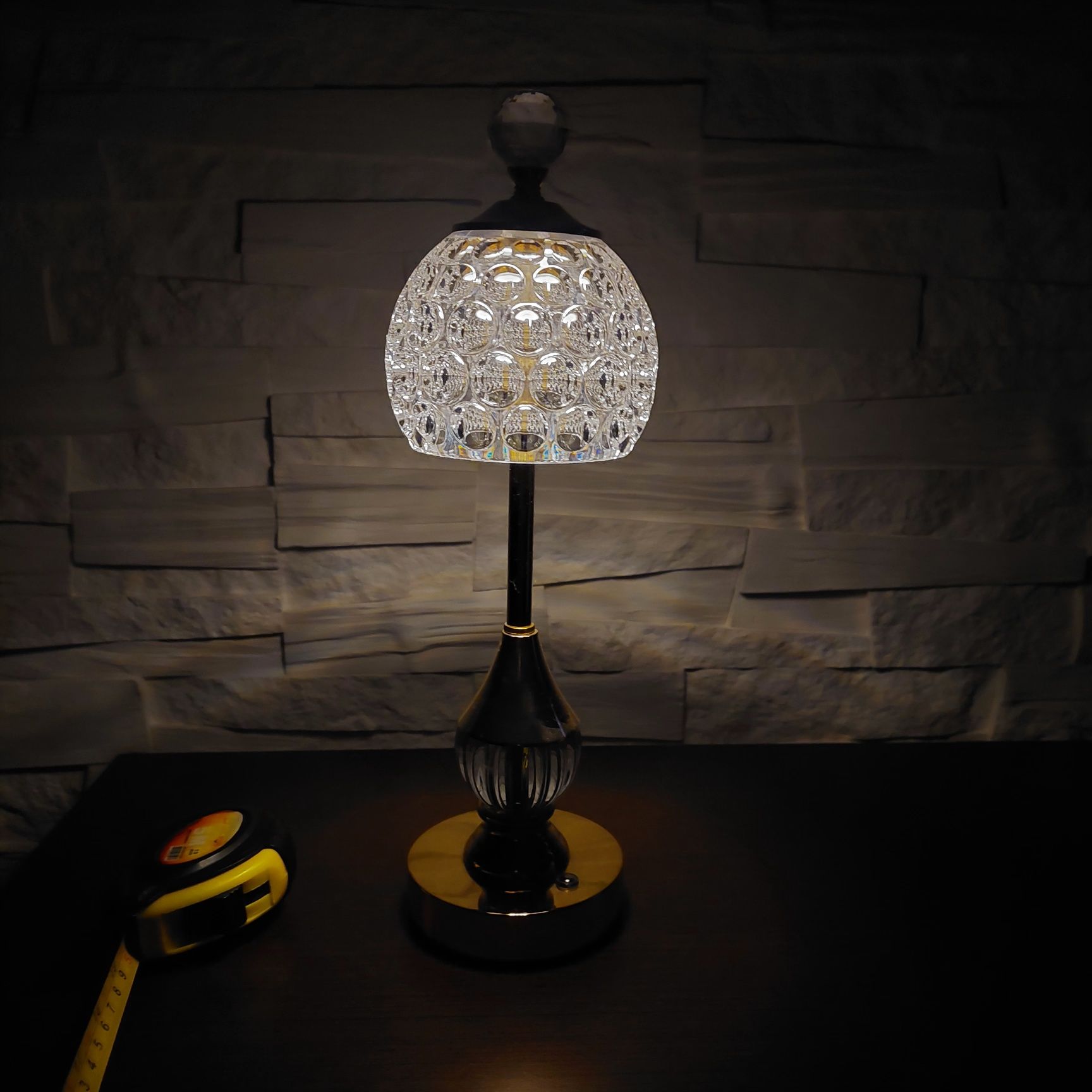 Lampka nocna ładowanie USB nowa