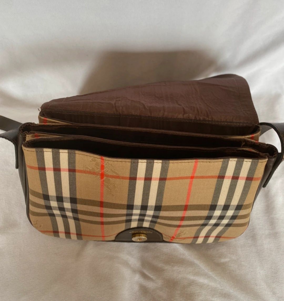 Mala / Carteira Burberry