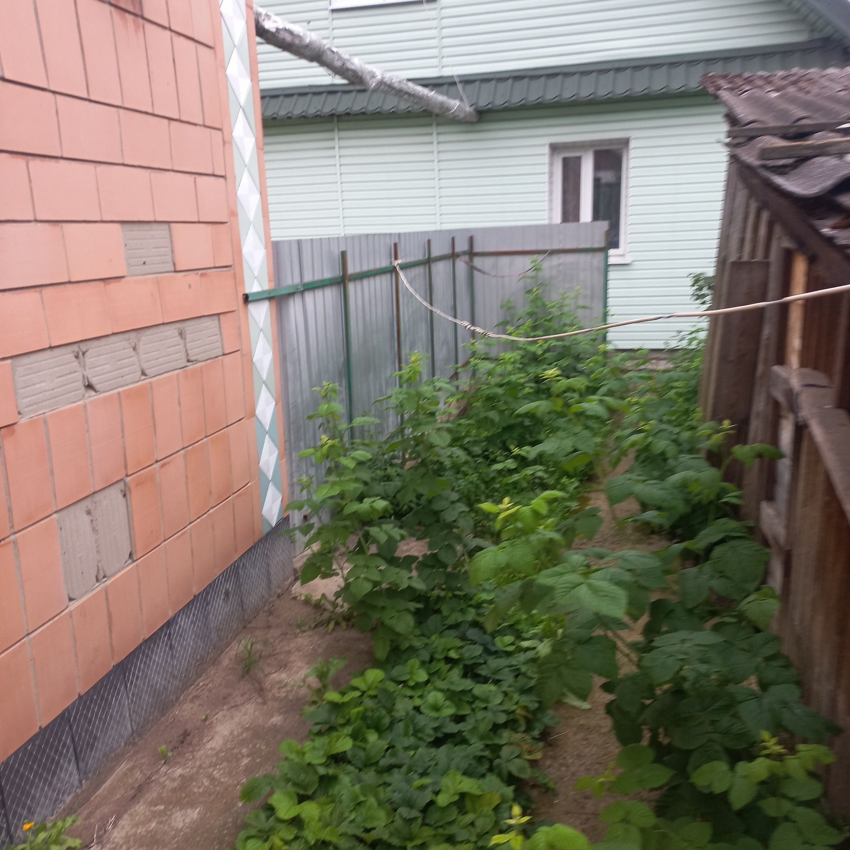 Торг присутній...Продам частину  будинку [[,Ціна договірна]]]