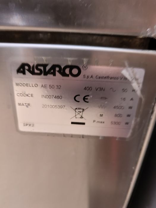 Zmywarka wyparzarka gastronomiczna Aristarco.