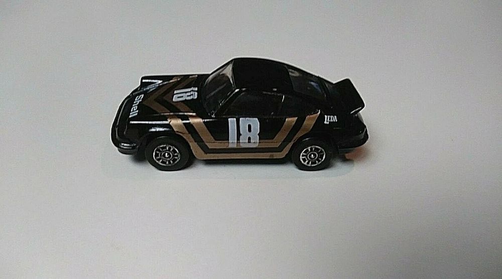 corgi porsche carrera-маленька.