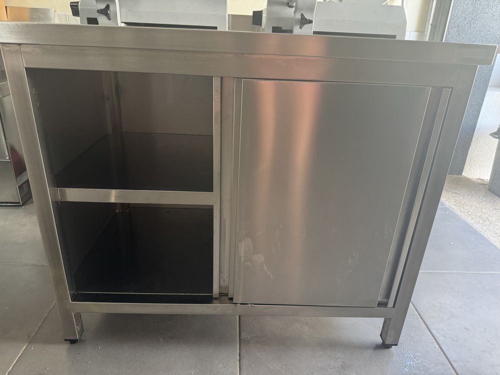 Armário em inox louceiro , bancada trabalho