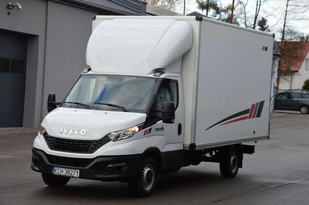Iveco DAILY 35s140  STAN IGŁA / klima / OPONY 2025 / tempomat / SCHODKI / lift / 2x KLUCZ