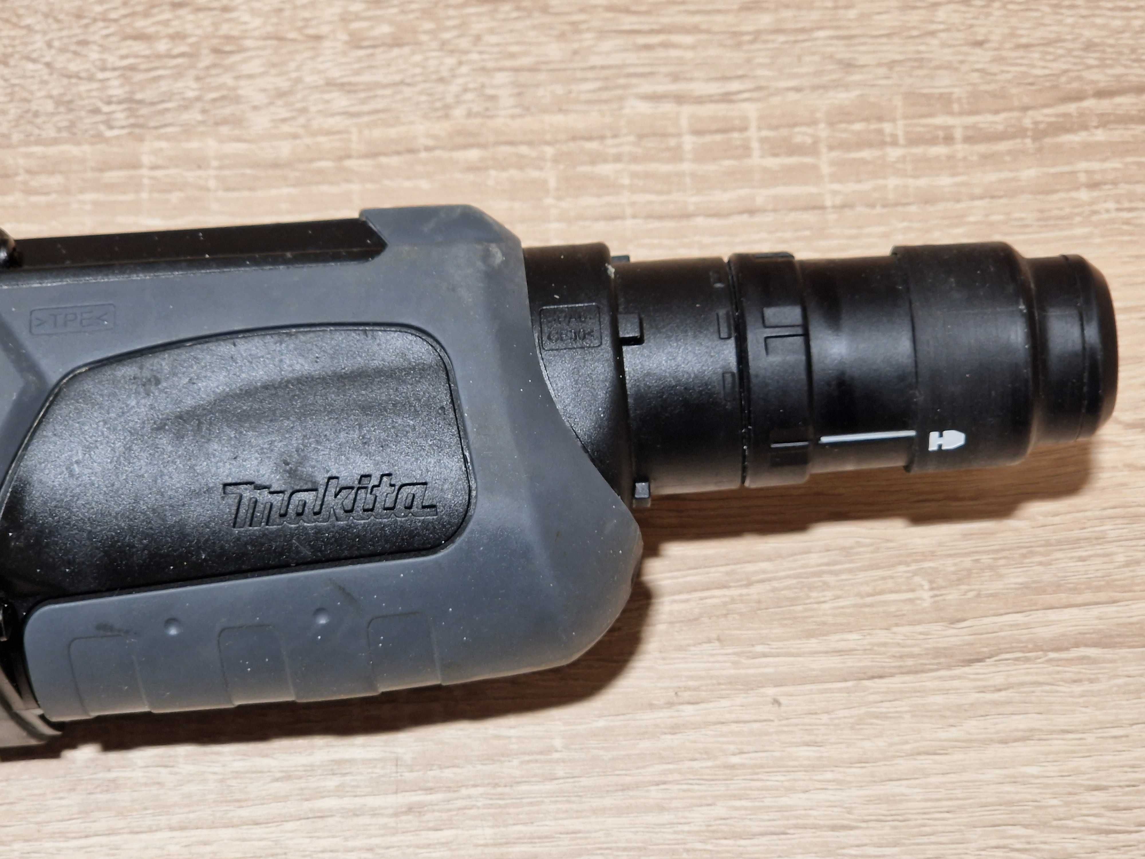Wiertarka udarowa Makita HR2470T z walizką