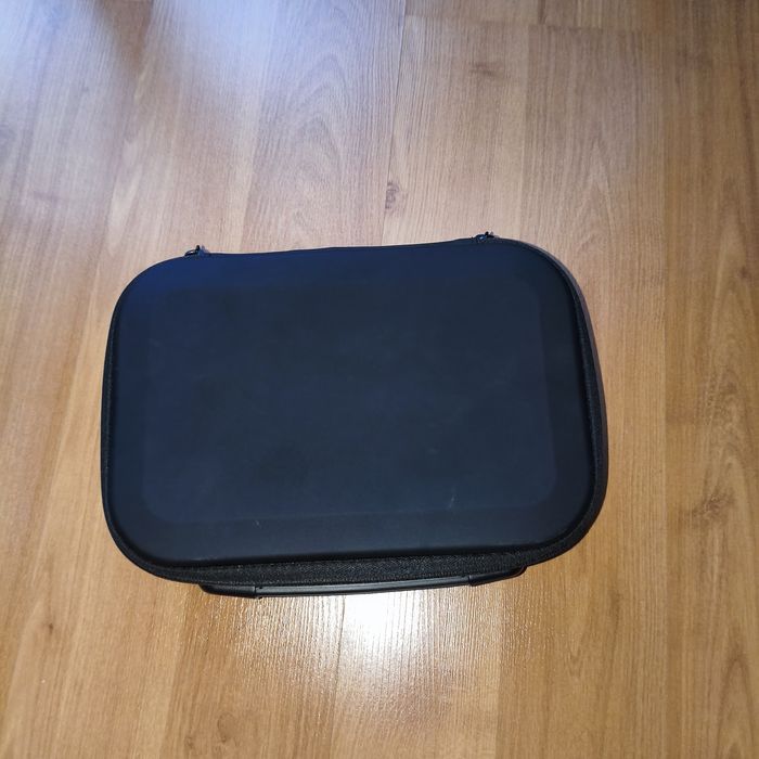 Vende se Drone DJI NEo