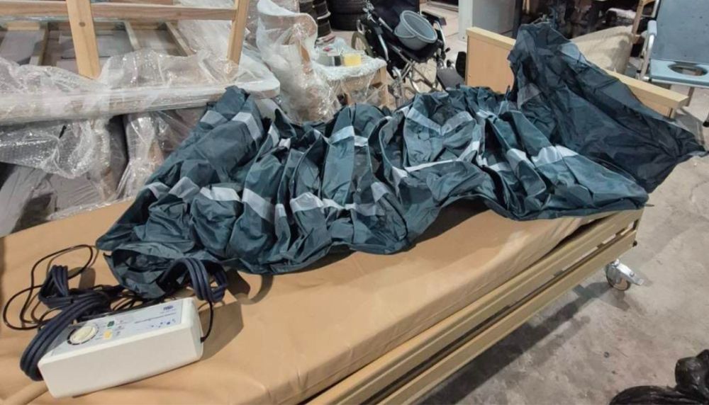 Протипролежневий матрац з компресором