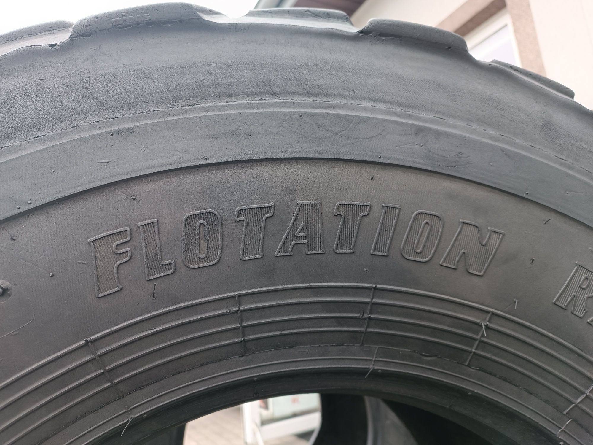 560/60R22.5  Alliance Flotation Radial A-380  560/60-22.5