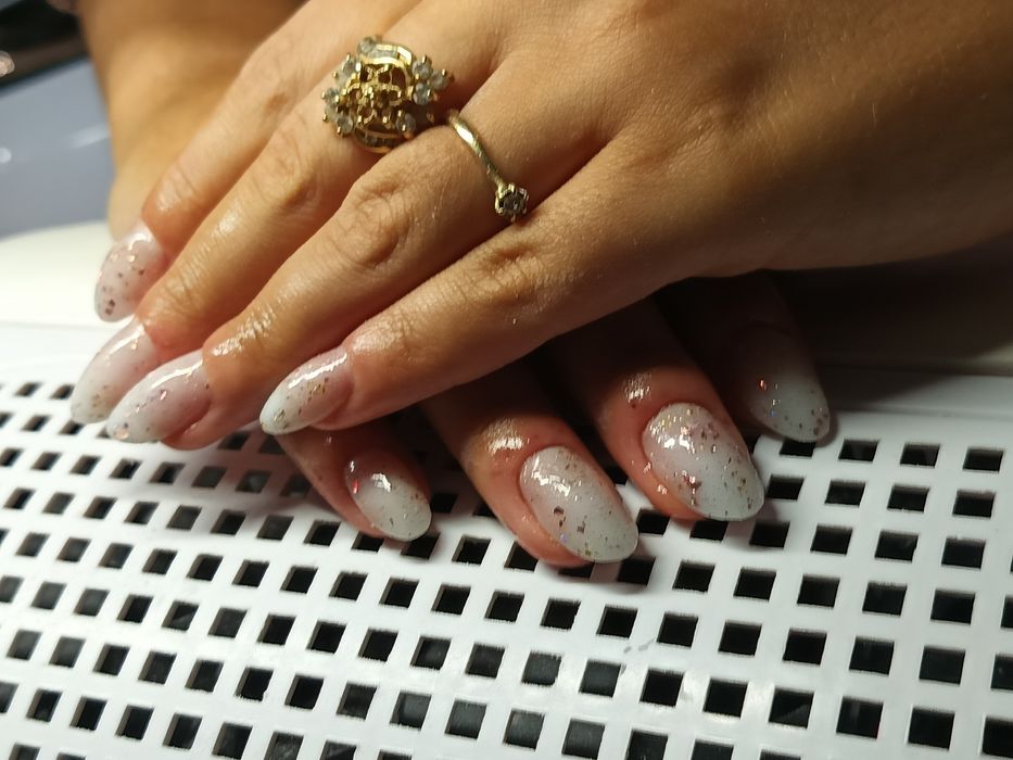 Paznokcie hybryda żel pedicure dojazd