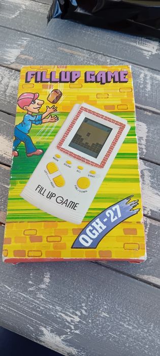 Jogo eletrónico tipo tetris