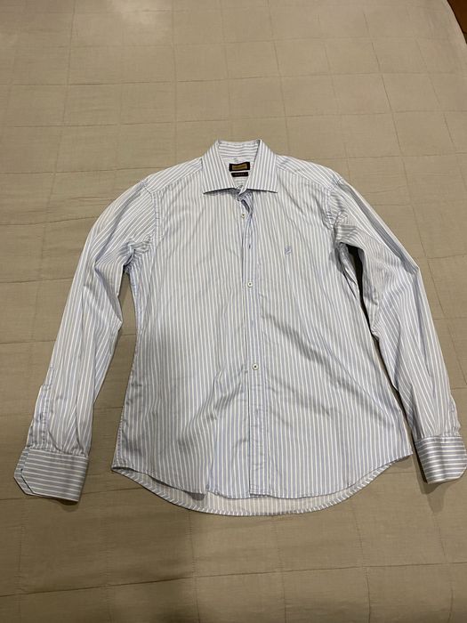 Мужские рубашки.