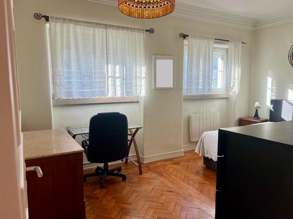 Apartamento em Alvalade 155m2