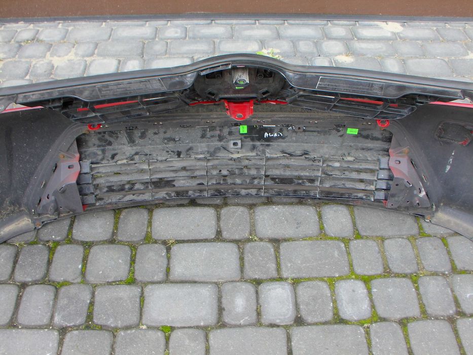 Toyota auris II 12-15 atrapa zderzak przód komplet kol 3R3