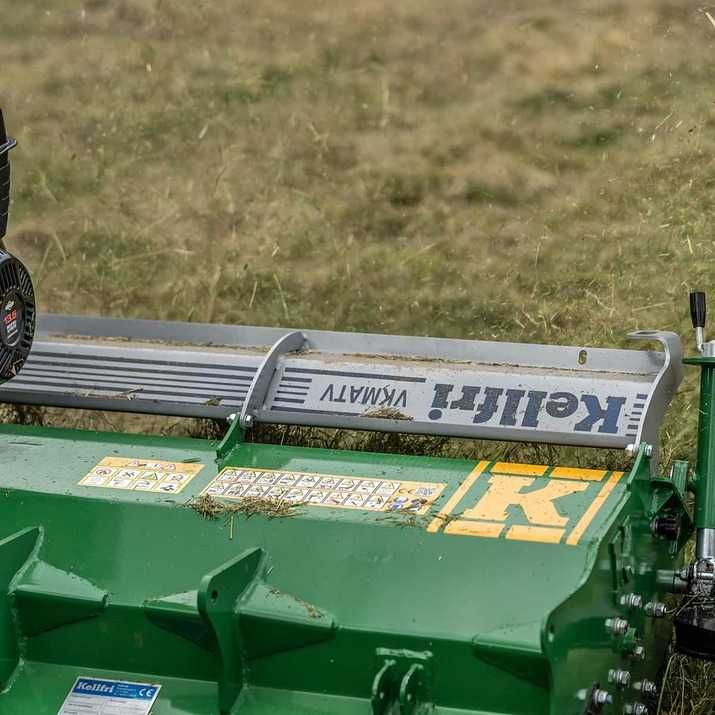 Kosiarka ATV 120 z otwieraną klapą,silnik Briggs & Stratton