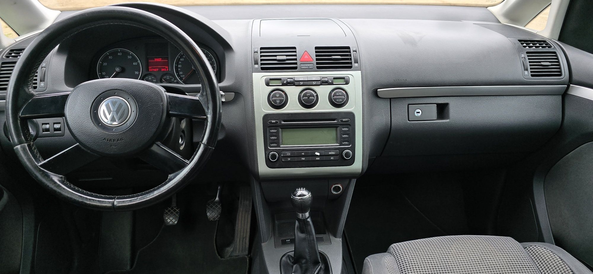 VW Touran bez wkładu