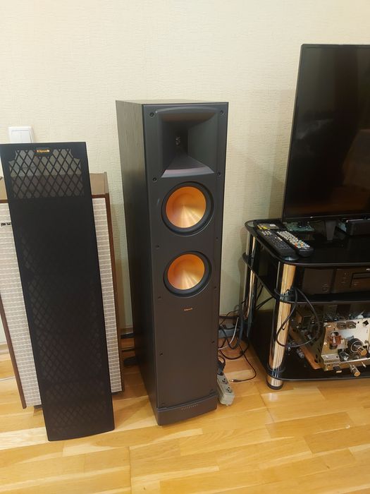 Продам колонки Klipsch rf62