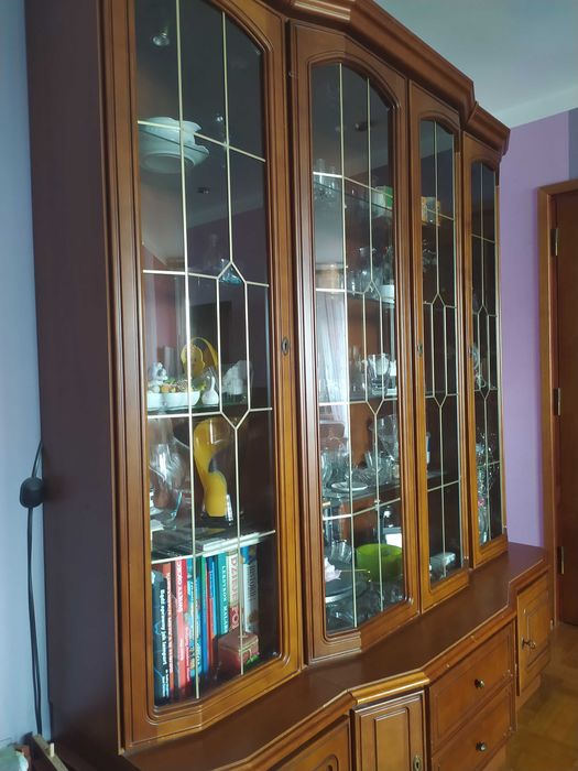 Witryna, komoda - komplet mebli do salonu