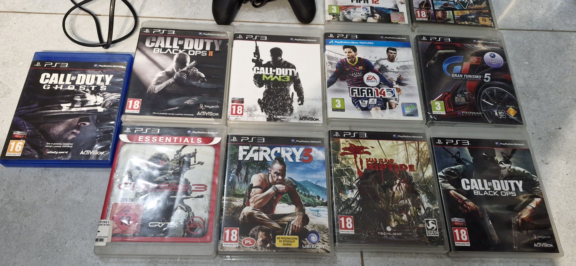 Konsola PS3 plus 13 gier