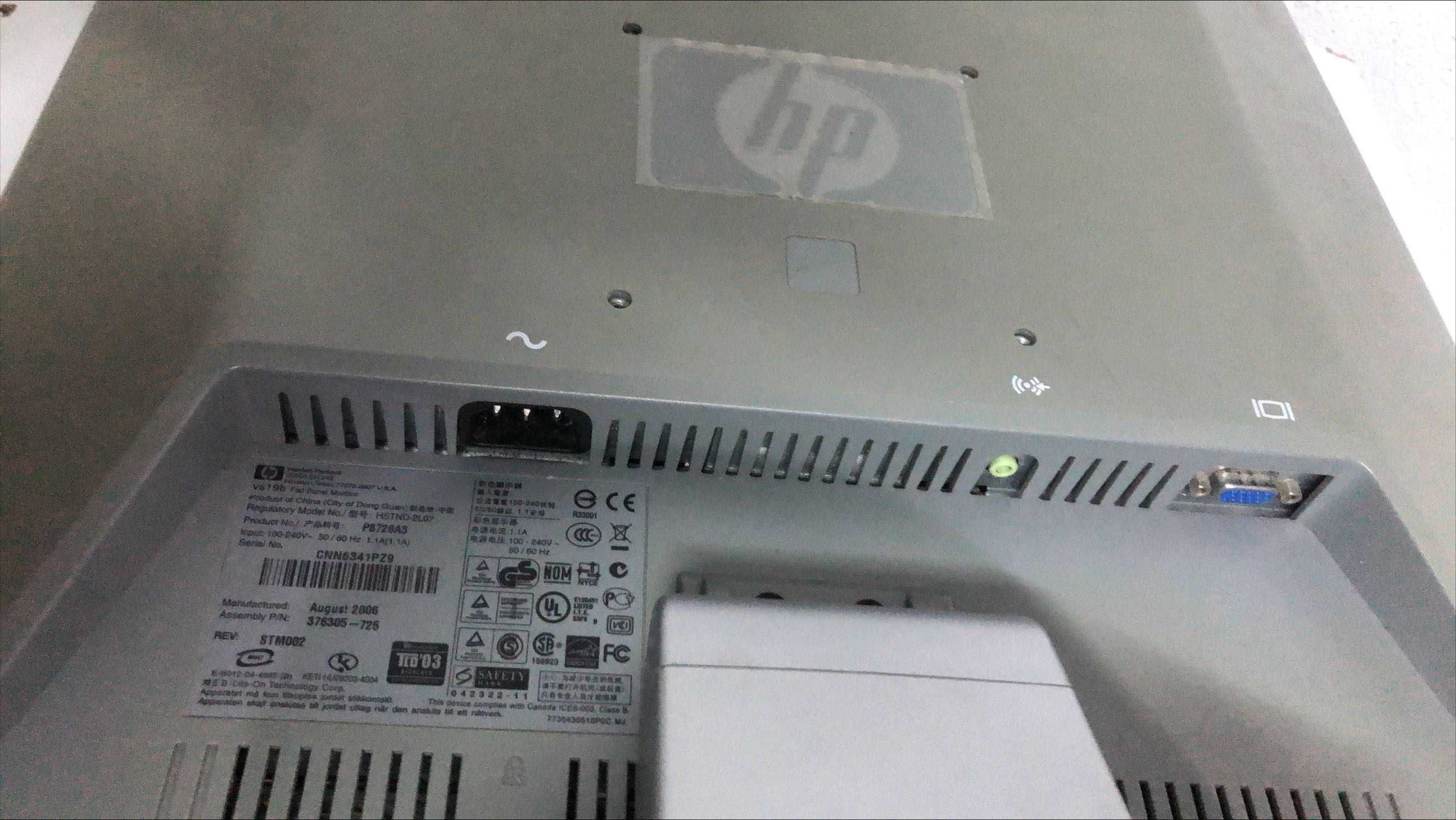 Monitor HP 15" Usado