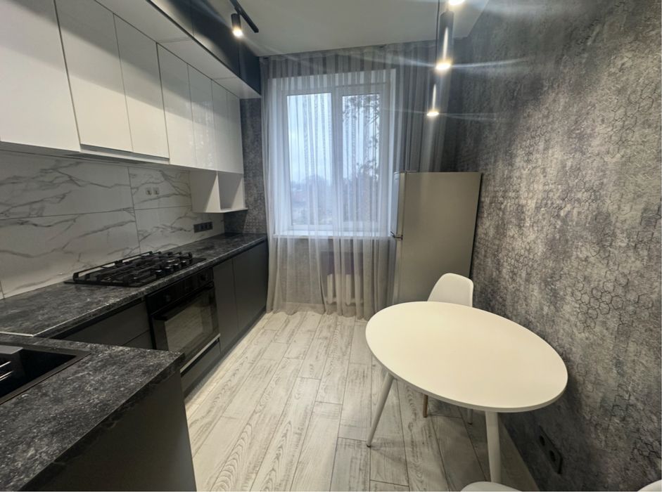 Продается 3 ком.квартира р-н Металлургов