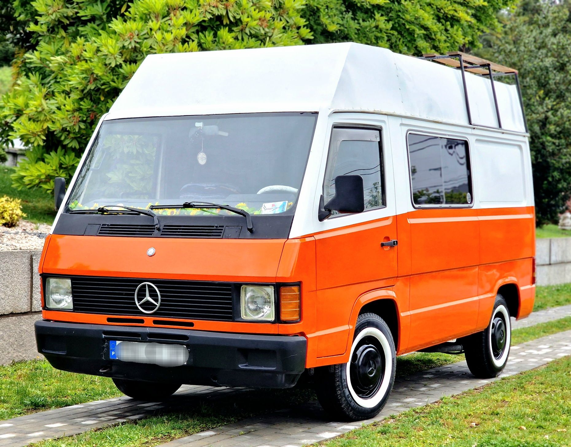 Mercedes-Benz MB 120 Campervan