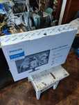 Продам монітор Phillips 223v5l