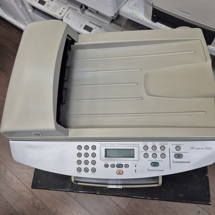 HP LaserJet 3052  мережевий. Як новий. Лазерний принтер сканер копір