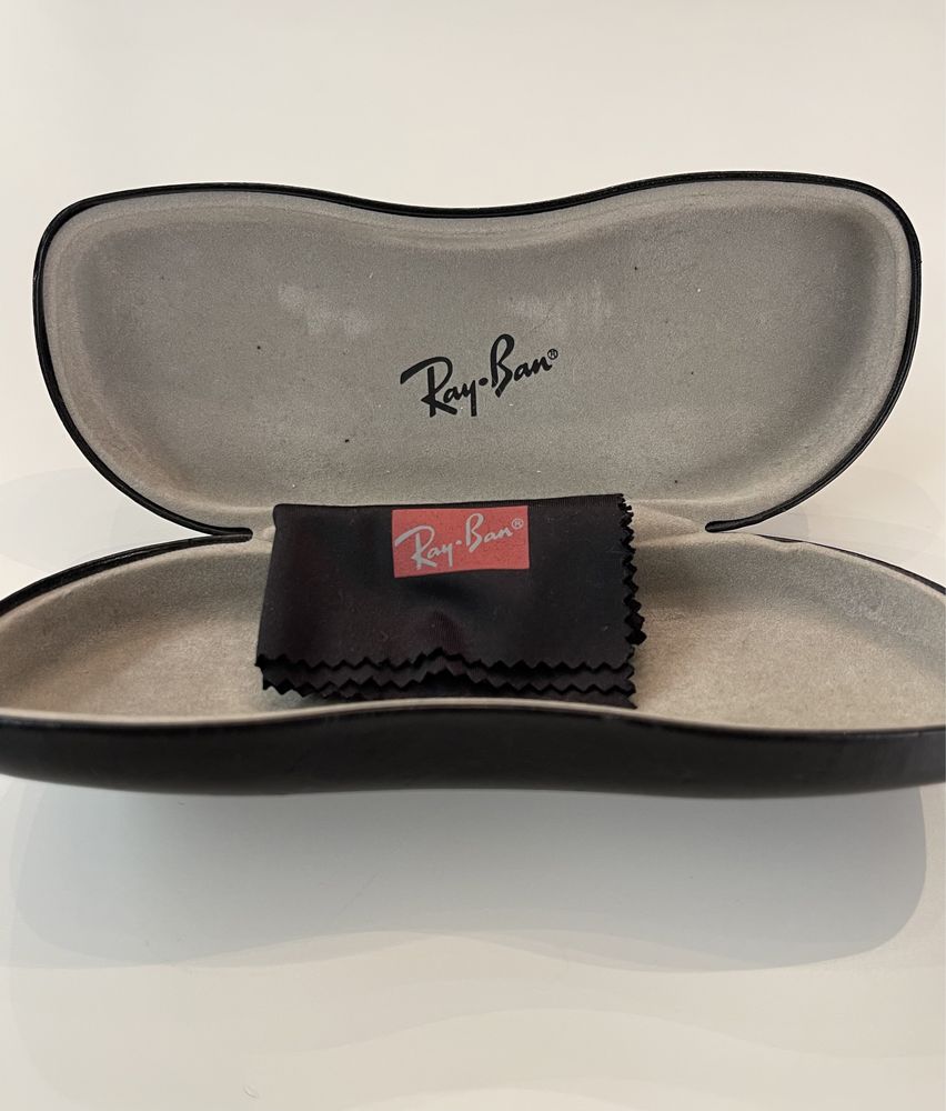 Armação RAY-BAN CLUBROUND RX4246V 2000