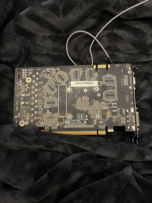 Karta graficzna ZOTAC GTS250 512mb 256bit DDR3