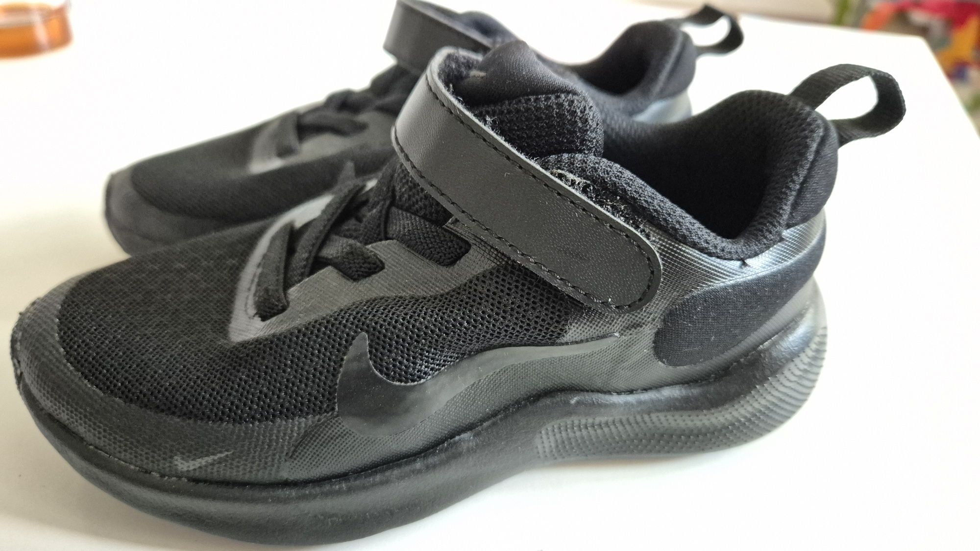Buty dziecięce Nike Revolution 7 rozmiar 26