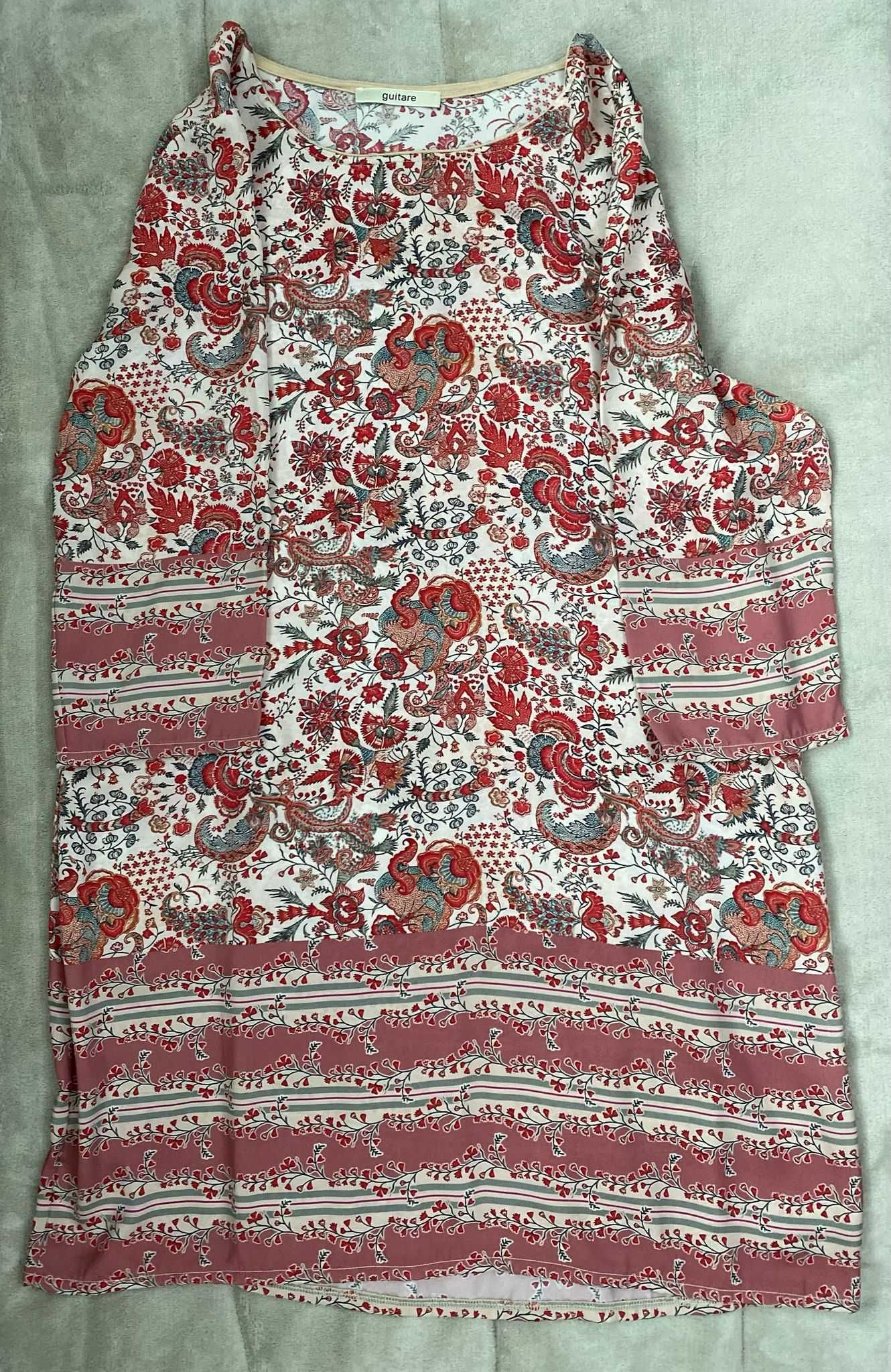 Vestido padronizado, estilo camisola, da Guitare