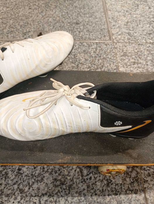Chuteiras Nike phantom gx nr42 + Oferta de SKATE (opcional)