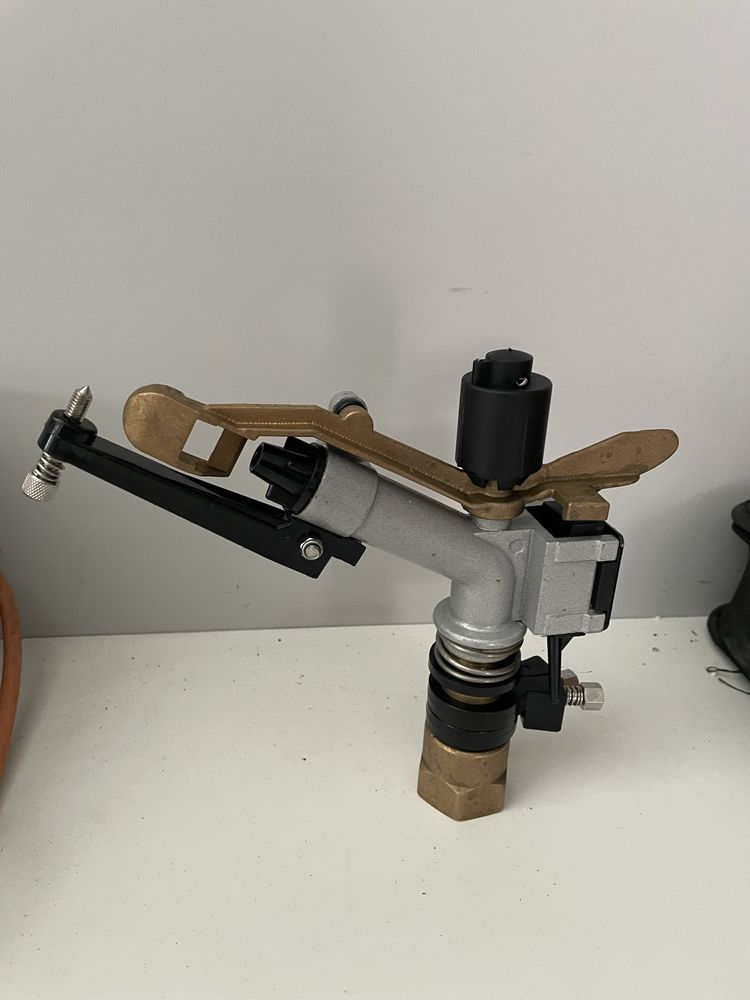 Aspersor de irrigação