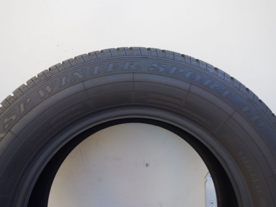 215/70/16 DUNLOP Sp Winter Sport 4D Zima