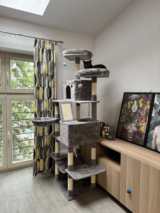 Duży drapak dla kota 206cm hamakiem pluszowymi kulkami wielopoziomowym