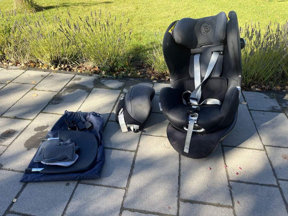 Cybex fotelik samoch. 9–18 kg ISOFIX / obrotowy / z bazą + akcesoria