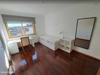 740901 - Quarto com cama de solteiro em...