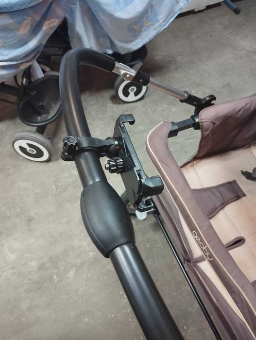 Коляска для двійні GEOBY SC705-X-RKFS