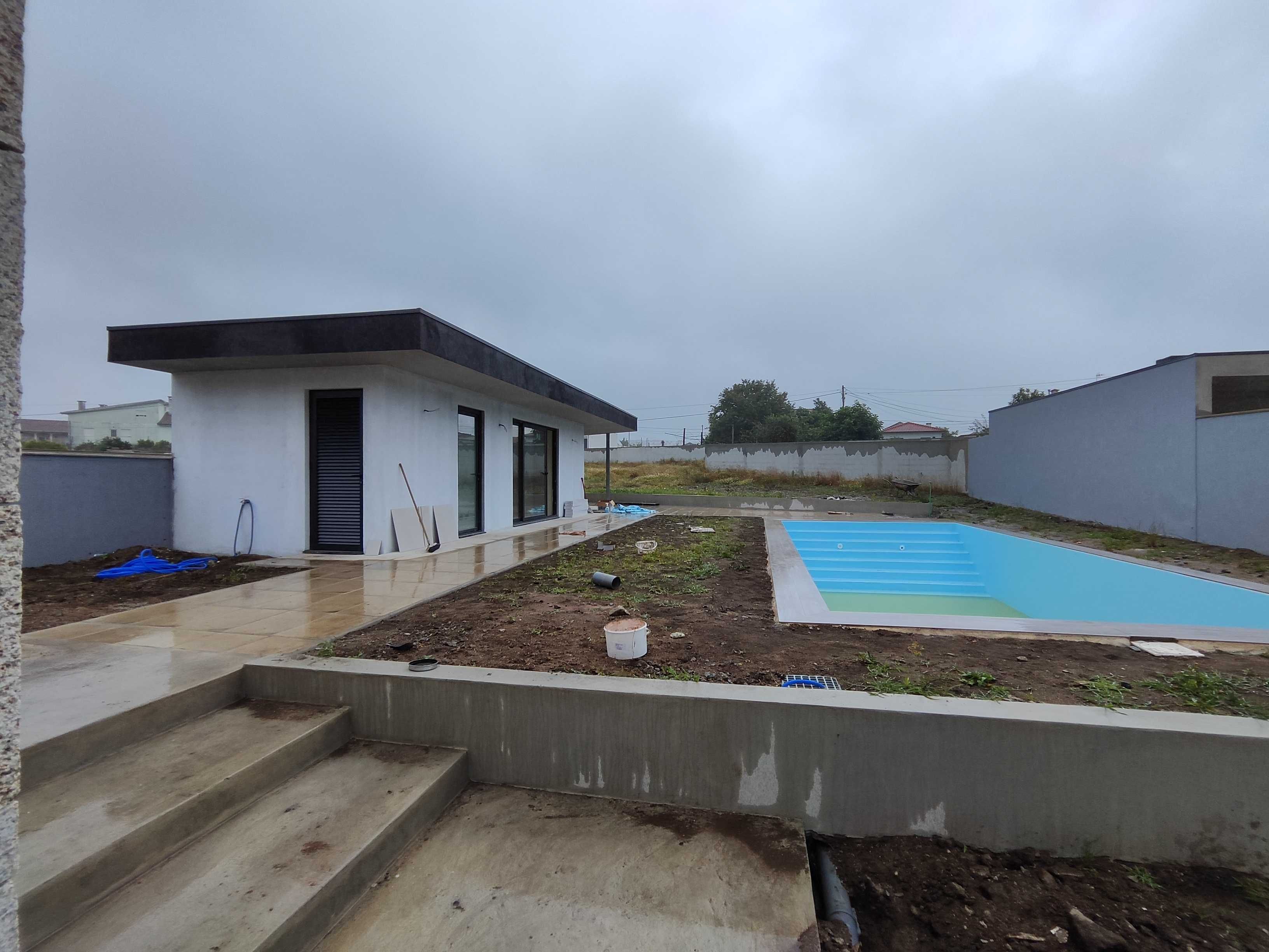 Moradias Modulares e tradicionais