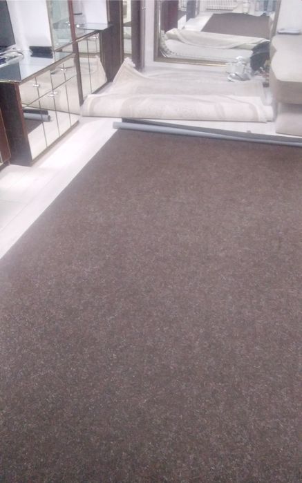 Ковровая дорожа 5,5Х1,5 за1800гр.при цене4700