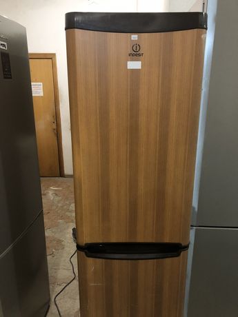 Холодильник Indesit zx 2063 vb.
