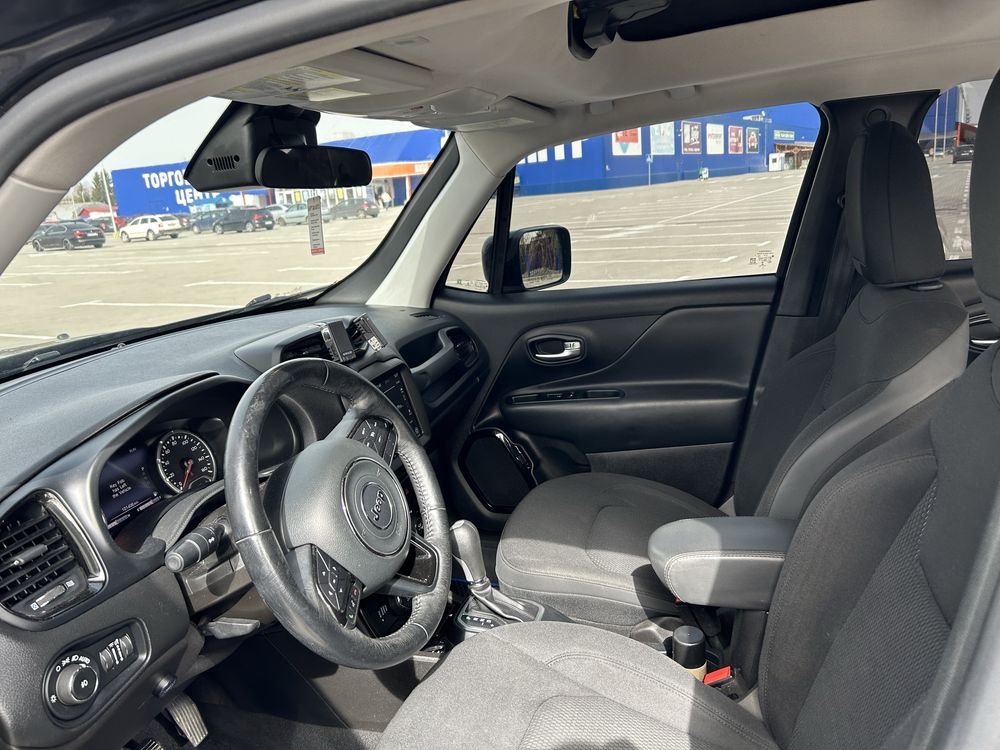 Продам Jeep Renegade